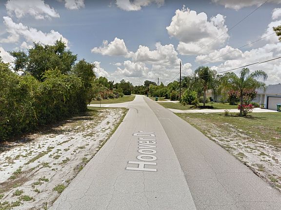 5th image of 2724 Hoover Dr