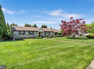 480 Andrew Rd, Huntingdon Valley, PA 19006