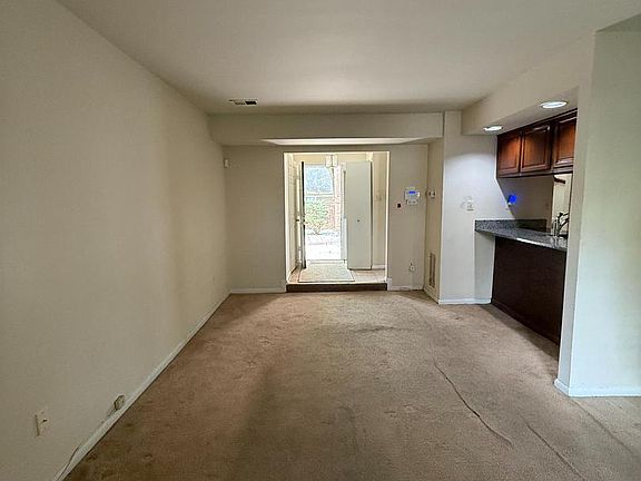 3rd image of 4752 Colonel Ashton Pl #445