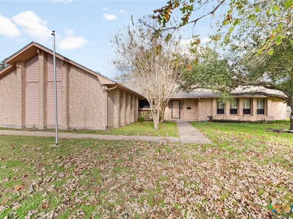 603 Suzanne St, Edna, TX 77957