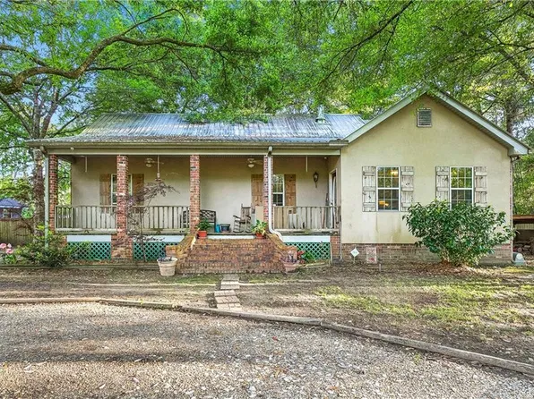 22556 3rd St, Mandeville, LA 70471