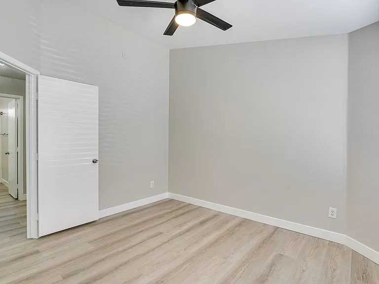 11051 Cresco Ct — Photo 27