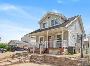 950 E Lincoln Ave, Madison Heights, MI 48071