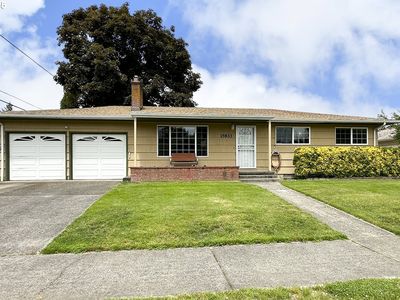 15833 SE Grant St, Portland, OR, 97233