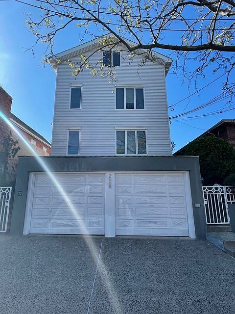 1st image of 20-68 Hazen St #2