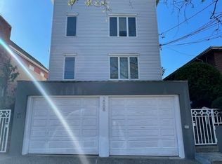 20-68 Hazen St #2, East Elmhurst, NY 11370