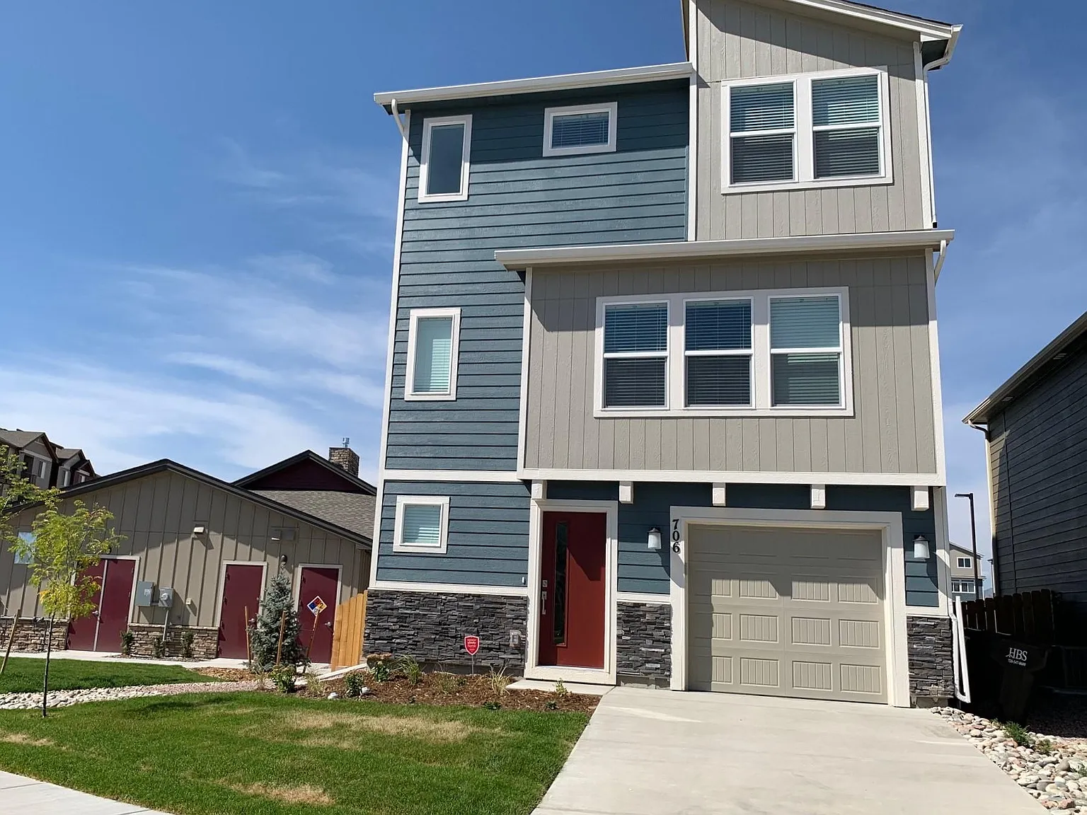 3 bed, 1495 sqft, $1,995 — Photo 1