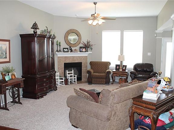 4th image of 10520 Lipan Trl