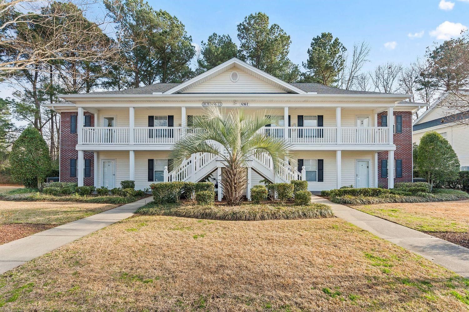 1262 River Oaks Dr. #13D