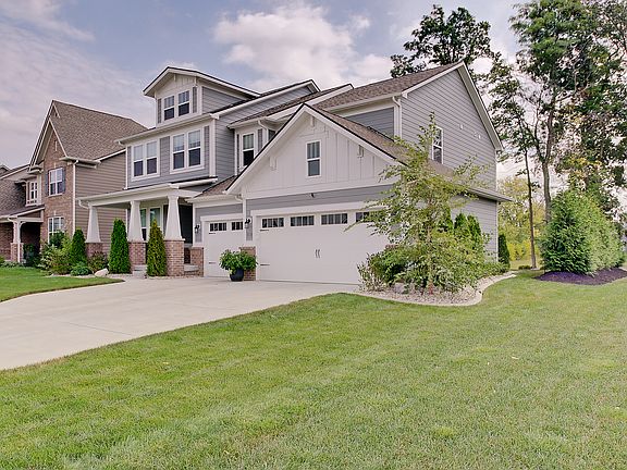 4th image of 16467 Dominion Dr