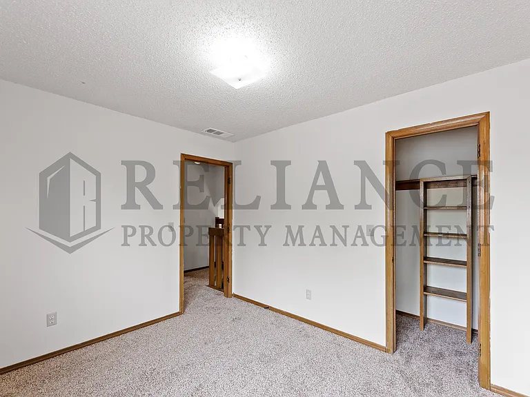 1518 S Todd Pl — Photo 12