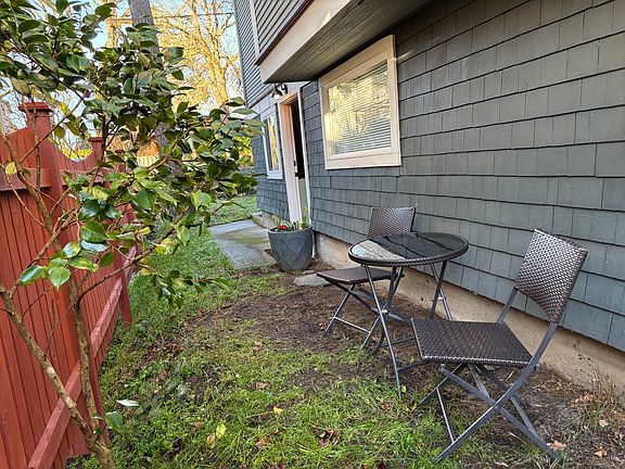 Private yard south facing