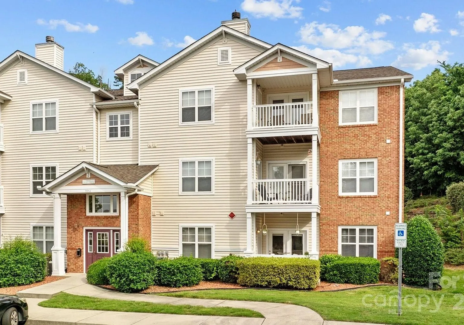 Room in 3 Bedroom Home at Hyde Glen Ct — Photo 1