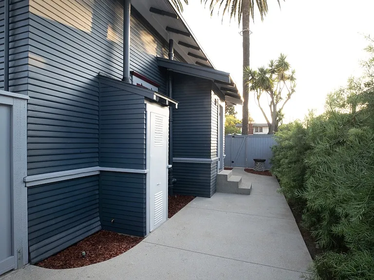 291 S Glassell St — Photo 28