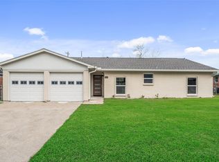 355 Windsor Sq, Alvin, TX 77511