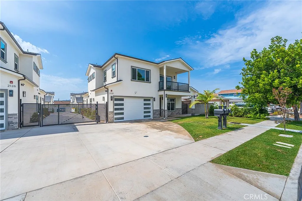 5 bed, 3148 sqft, $7,800 — Photo 3