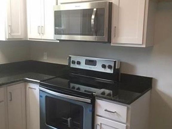 3rd image of 7360 Strain Ave