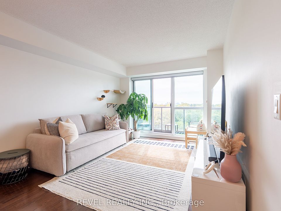 1st image of 1403 Royal York Rd #603
