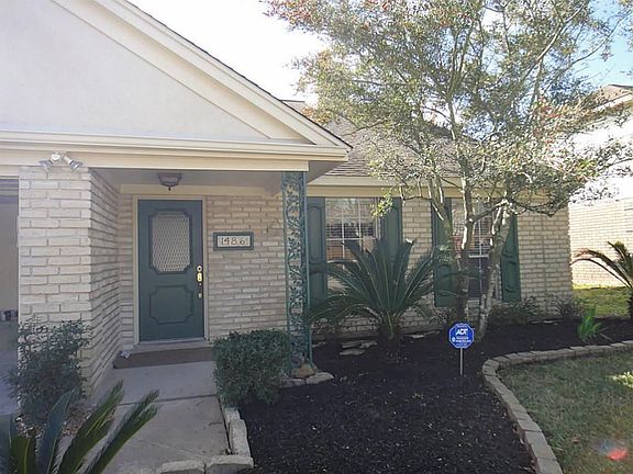 3rd image of 1486 Country Park Dr