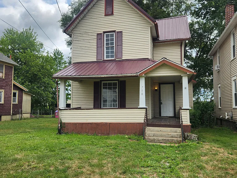710 Prospect Ave SW — Photo 11