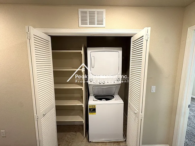 8215 Winterhead Ln — Photo 21
