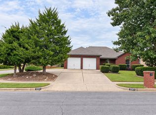 3507 S Christine Ln, Sand Springs, OK 74063