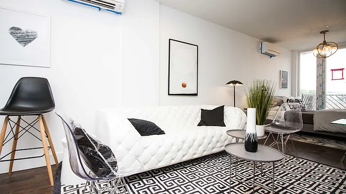 Rented by Nooklyn NYC LLC | media 4