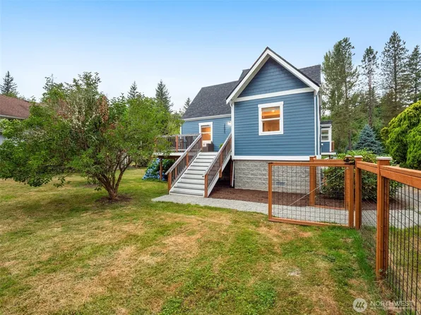 38070 SE Northern Street, Snoqualmie, WA 98065