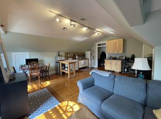 238 Grant Ave, Newton, MA 02459