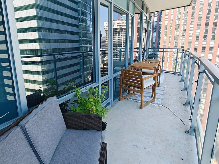 21 Widmer St #2809 — Photo 10