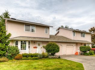 404 Spencer Ln, La Conner, WA 98257