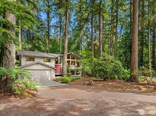 15708 NE 164th St, Woodinville, WA
