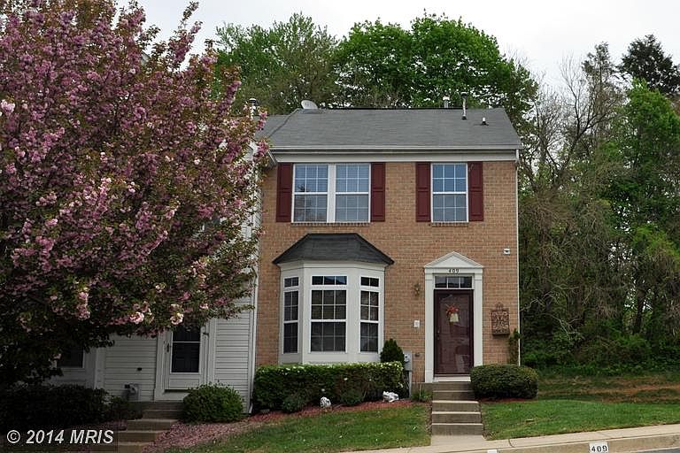 1st image of 409 Amelanchier Ct