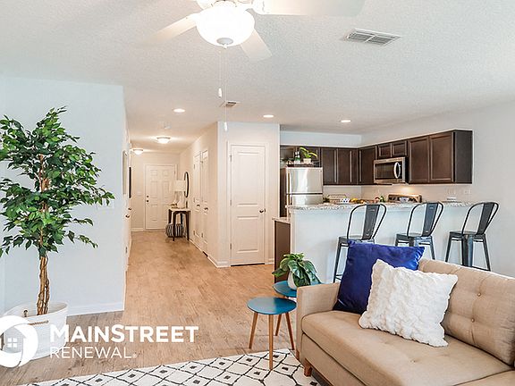5th image of 576 Eiseman Way