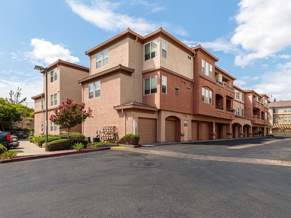 1st image of 800 Moon Cir Unit 835