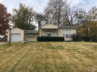 904 Maple St, Sidney, IA 51652