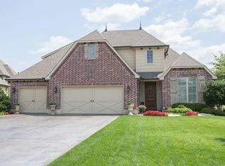 7851 S Houston Ct, Tulsa, OK 74132