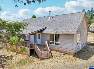 845 Perrydale Rd, Dallas, OR 97338