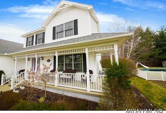 3rd image of 14 Kingsley Ct