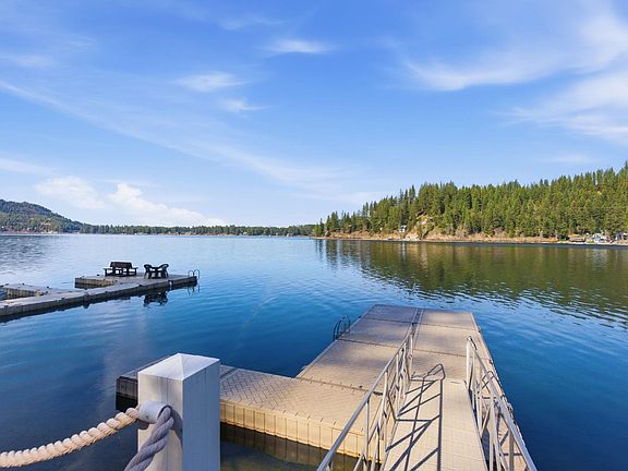 3rd image of 46977 E Deer Lake Way