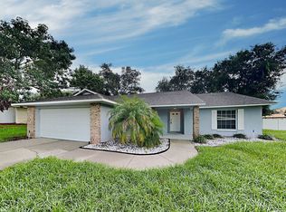 10200 Joanies Run, Leesburg, FL 34788