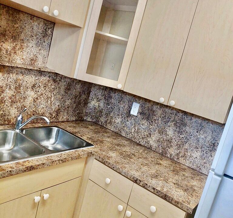 Large Kitchen