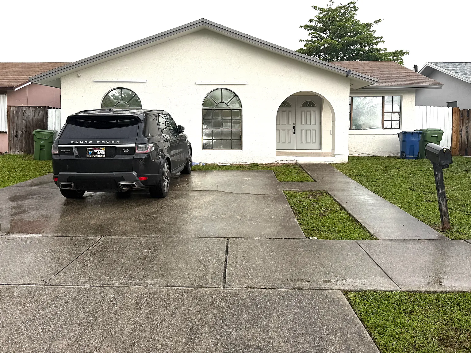 3 bed, 1481 sqft, $3,200 — Photo 1