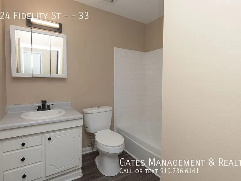 124 Fidelity St #33 — Photo 17