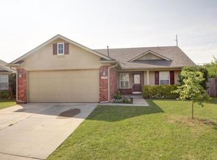 708 Grickle Dr, Norman, OK 73069