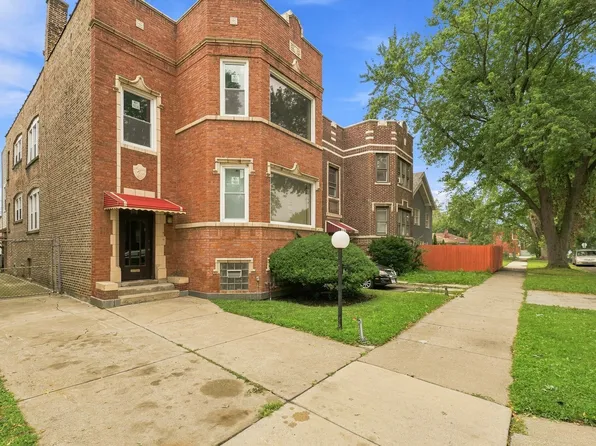 8718 S Kingston Ave SE, Chicago, IL 60617