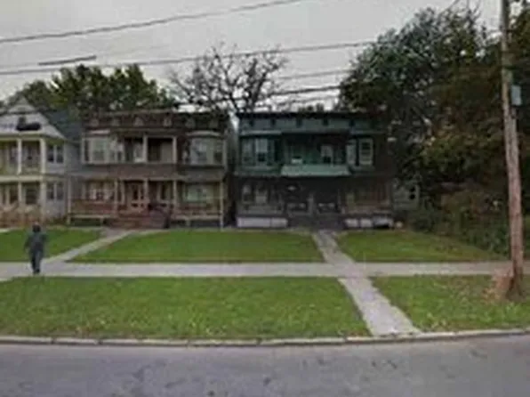 33 N Manning Blvd, Albany, NY 12206