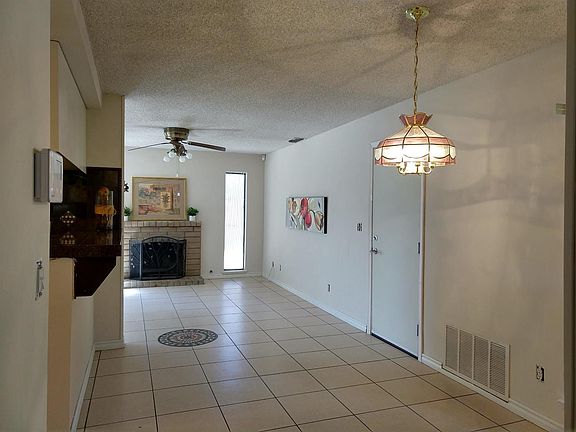 5th image of 8453 Jonquil Way