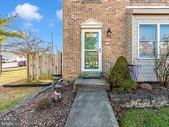 2nd image of 1 Catoctin Highlands Cir
