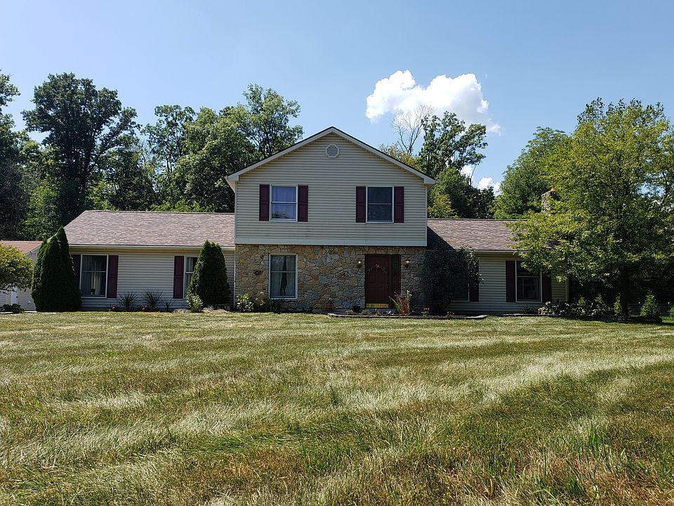 1st image of 10617 Brookville Phillipsburg Rd
